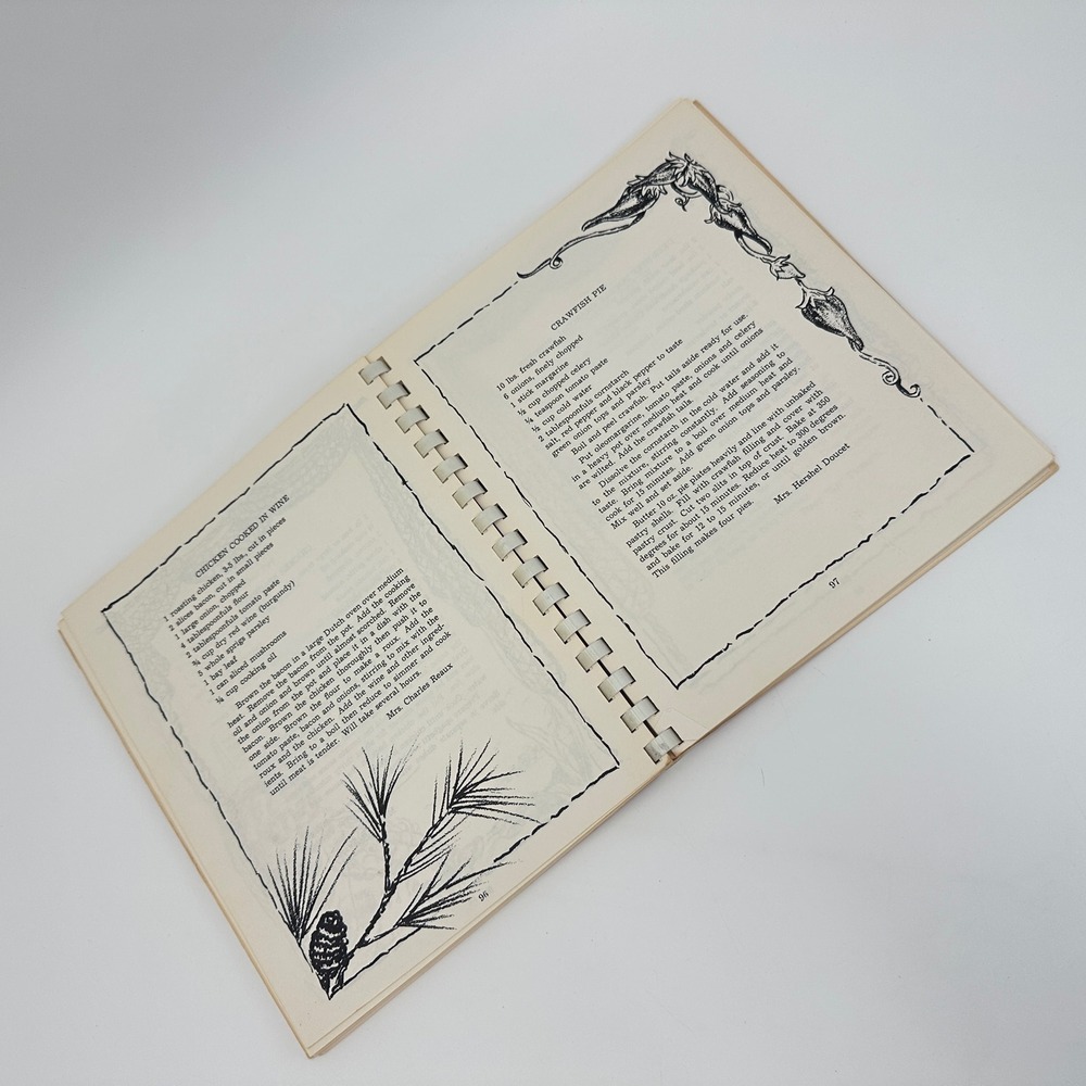 Vintage Acadian Meat And Fish Recipes Mercedes Vidrine 1970 Cajun Cookbook - Picture 9 of 10